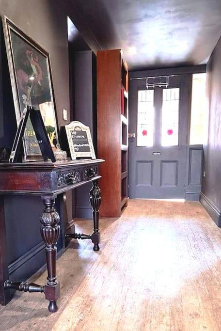 The Wolf's Den Patrington